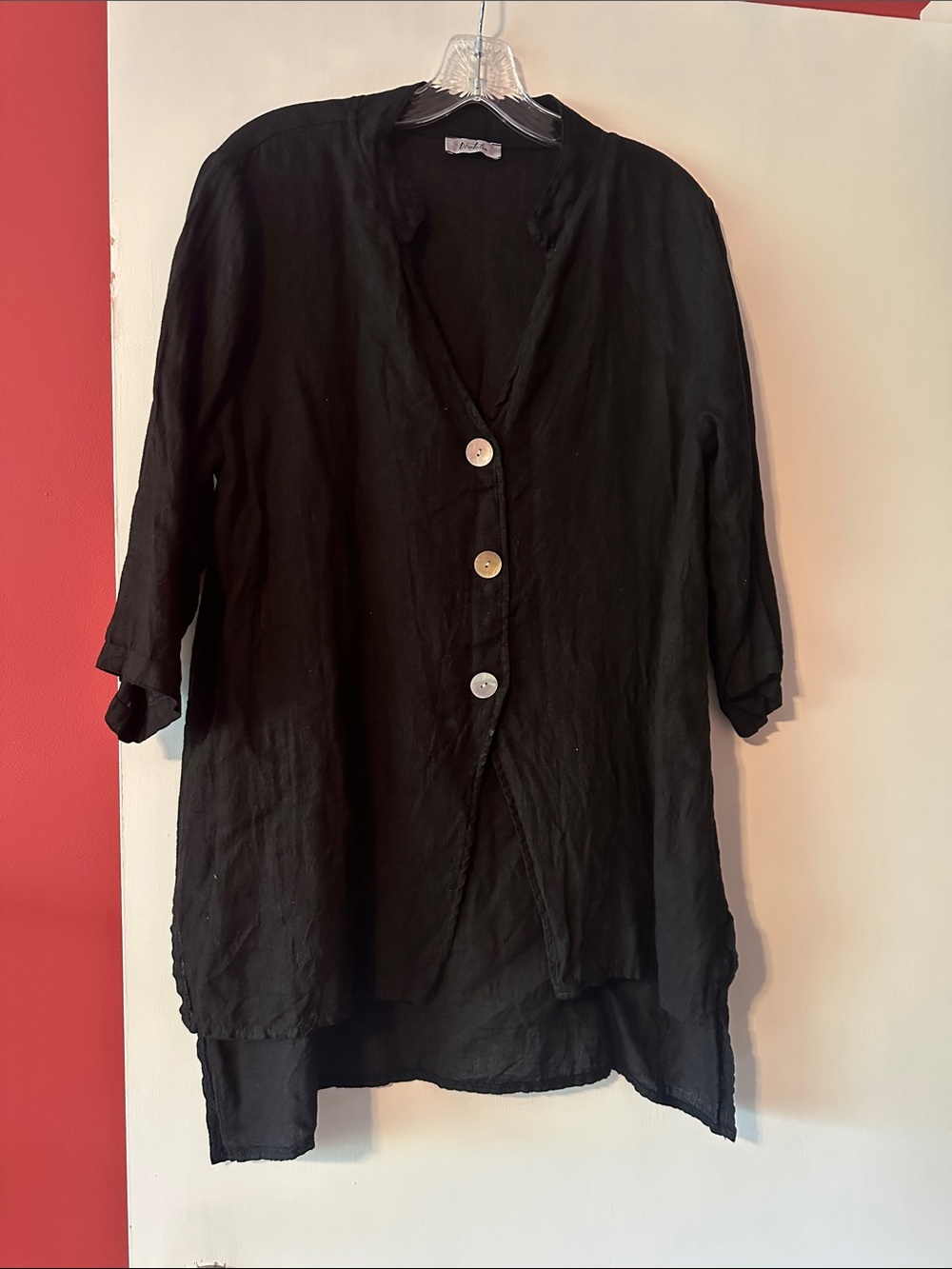 Relaxed Black Linen Button-Front Tunic